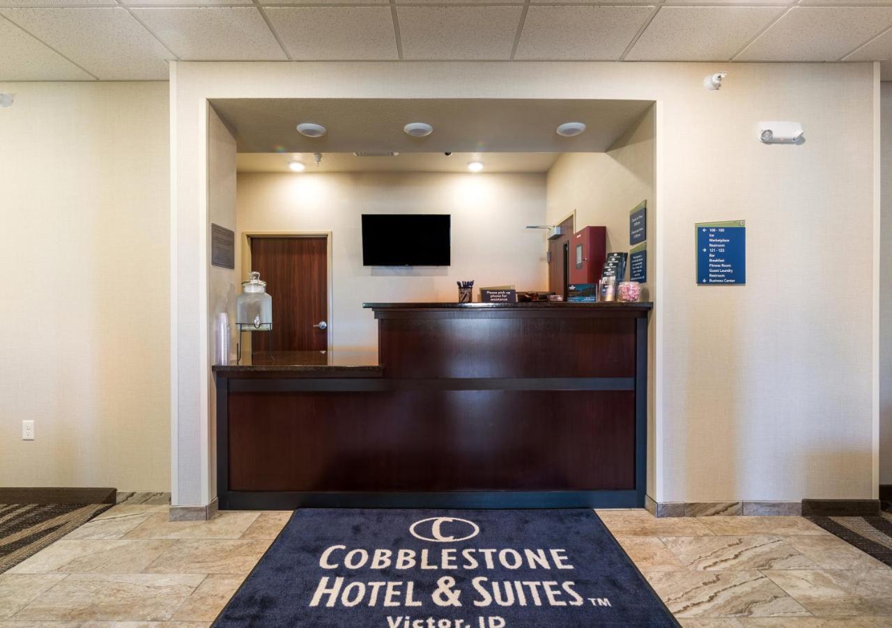 Cobblestone Hotel&Suites - Victor Exterior foto